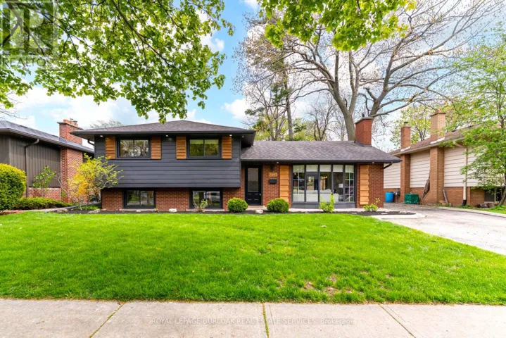 5226 SPRUCE AVENUE, Burlington (Appleby), Ontario L7L1N1