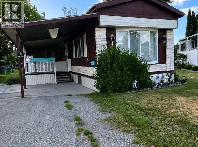 3745 Lakeshore Road Unit# 110, Kelowna, British Columbia V1W3K4