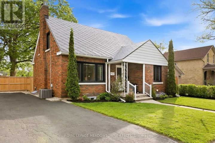 422 DUKE STREET, Cambridge, Ontario N3H3T1