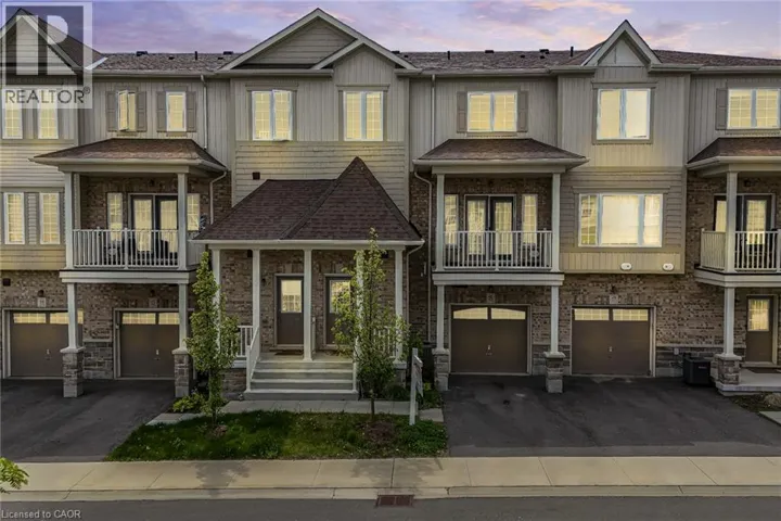 15 DEWBERRY Drive, Kitchener, Ontario N2B0A9