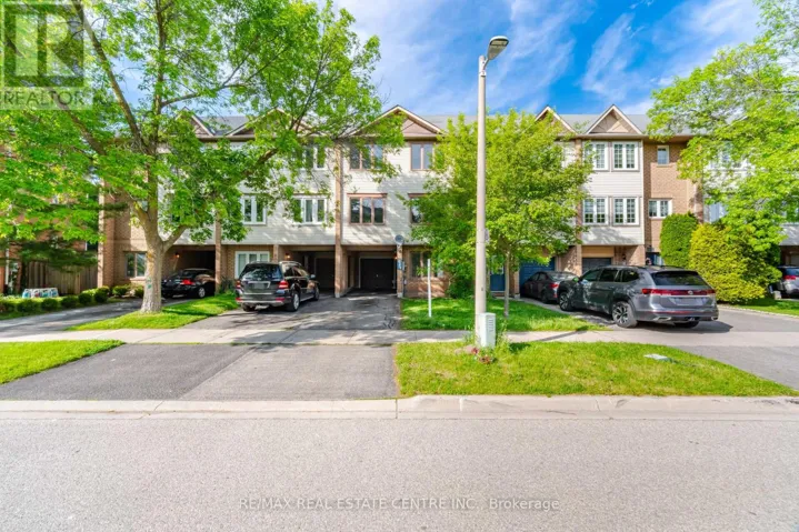 2349 STRAWFIELD COURT, Oakville (RO River Oaks), Ontario L6H6C2
