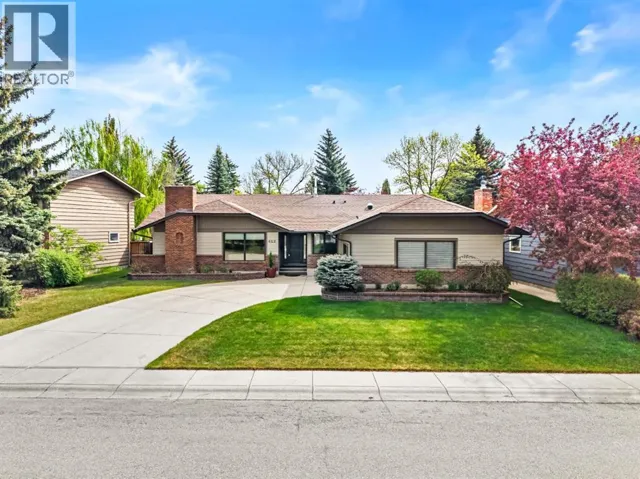612 Lake Simcoe Close SE, Calgary, Alberta T2J5H2