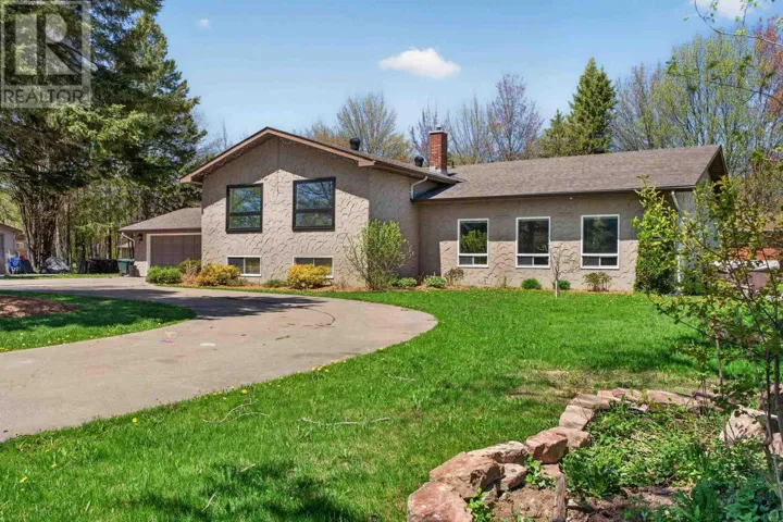 48 Palomino DR, Sault Ste. Marie, Ontario P6A6K4