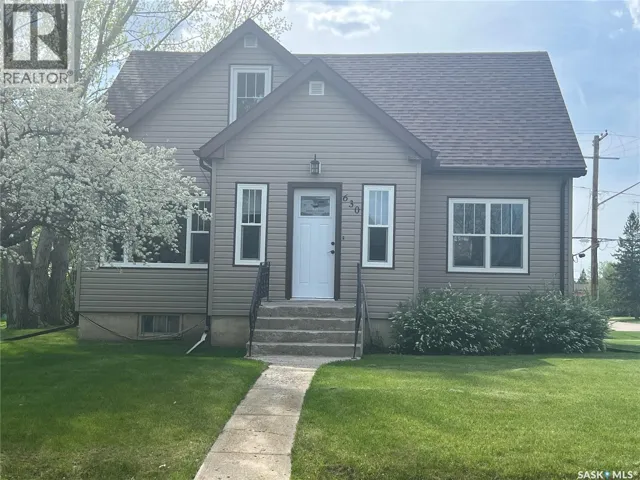 630 Main STREET, Esterhazy, Saskatchewan S0A0X0