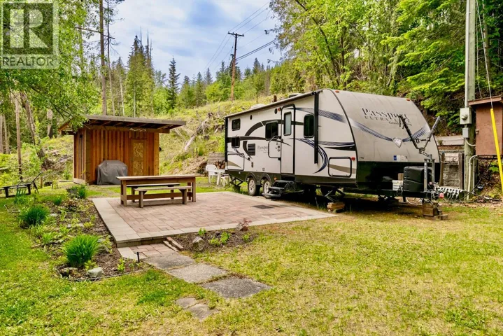 4498 Squilax-Anglemont Road Unit# 40 Lot# 40, Scotch Creek, British Columbia V0E1M5