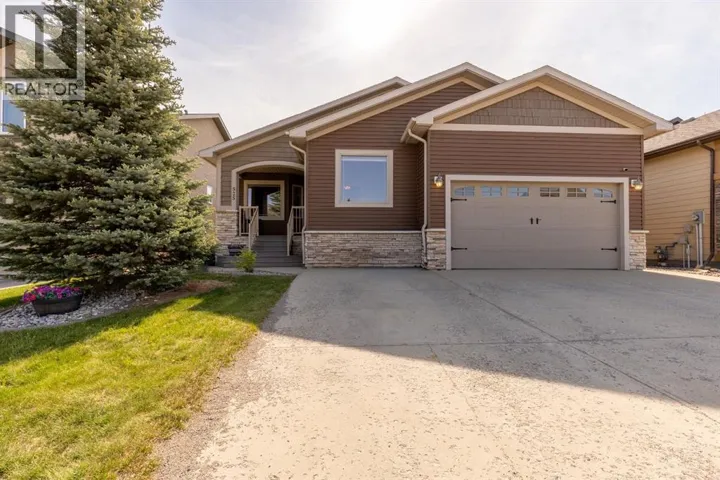 525 Edinburgh Road W, Lethbridge, Alberta T1J5A8