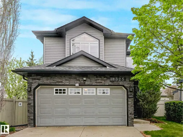 1325 LATTA CR NW, Edmonton, Alberta T6R3T3