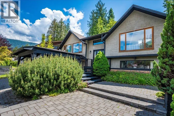 1001 GILKER Street, Nelson, British Columbia V1L5V3