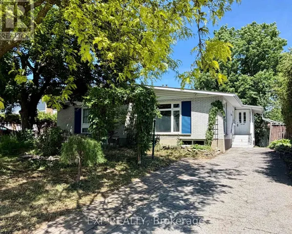 21 SOUTHVIEW CRESCENT, Ottawa, Ontario K2E5R4