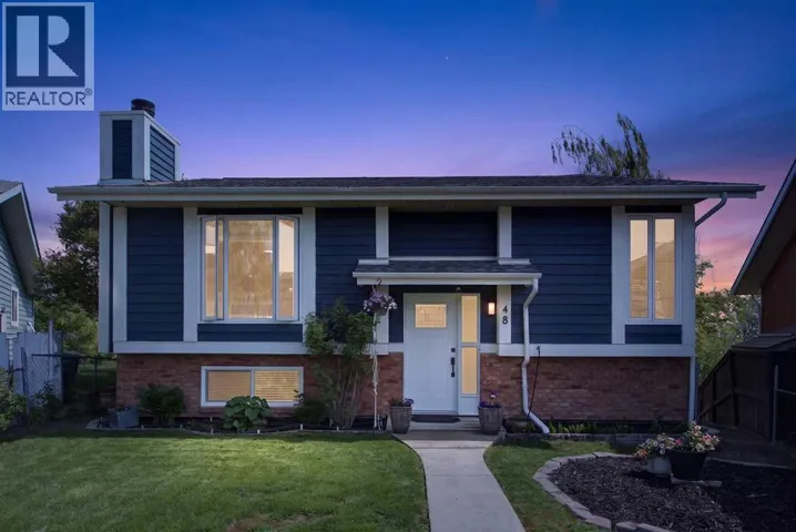 48 Shawcliffe Close, Calgary, Alberta T2Y1H5
