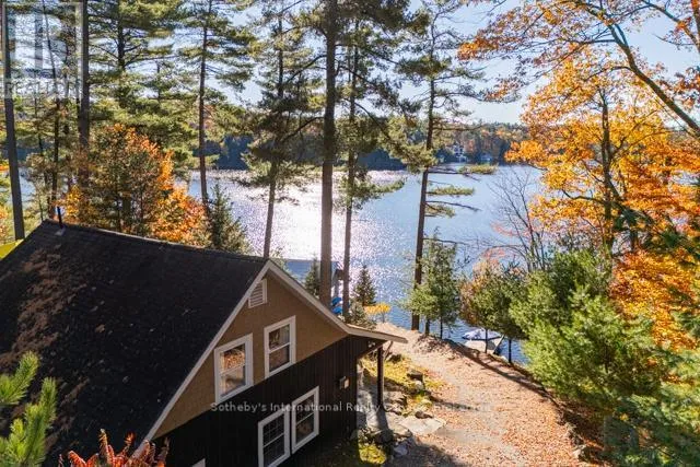 5 – 1028 OAK STREET, Muskoka Lakes (Medora), Ontario P0B1J0