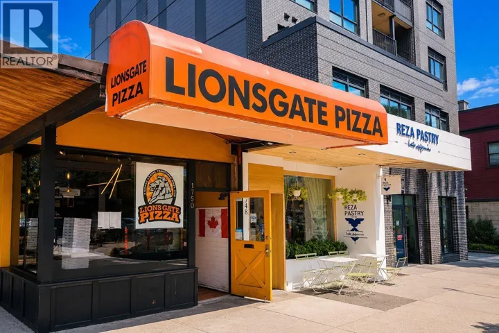 1750 LONSDALE AVENUE, Vancouver, British Columbia V7M2J7