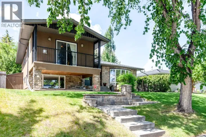 51 Wimbledon Drive SW, Calgary, Alberta T3C3J5