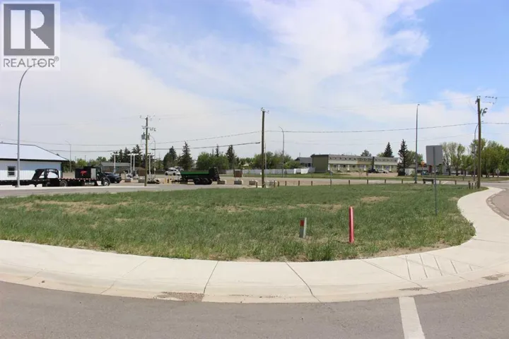 862 Crescent Avenue, Picture Butte, Alberta T0K1V0