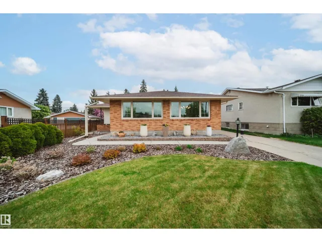 5431 113A ST NW, Edmonton, Alberta T6H1A4