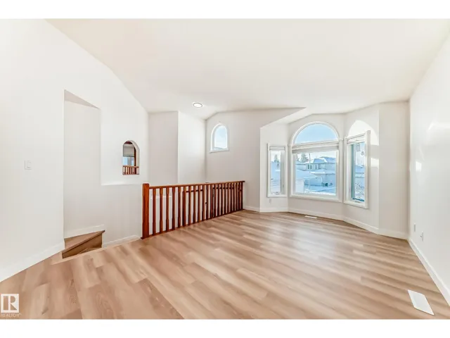 14063 128 ST NW, Edmonton, Alberta T6V1K6
