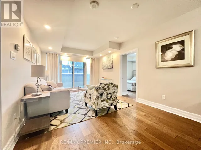 202 - 195 BESSERER STREET, Ottawa, Ontario K1N0B6