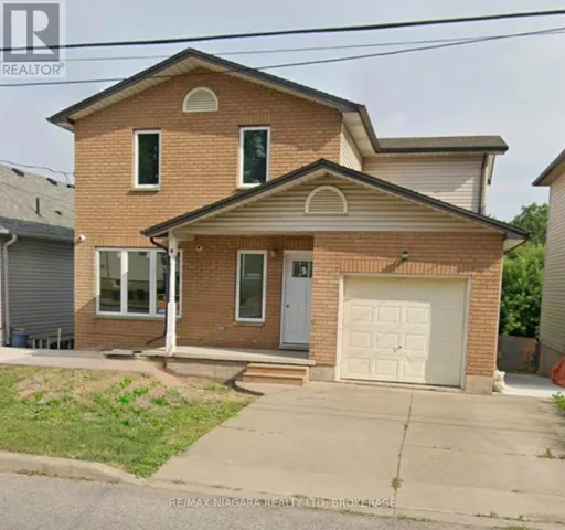 UPPER - 21 BALL AVENUE E, St. Catharines (Burleigh Hill), Ontario L2T1B4