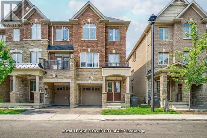14 FAYE STREET, Brampton (Bram East), Ontario L6P4M9