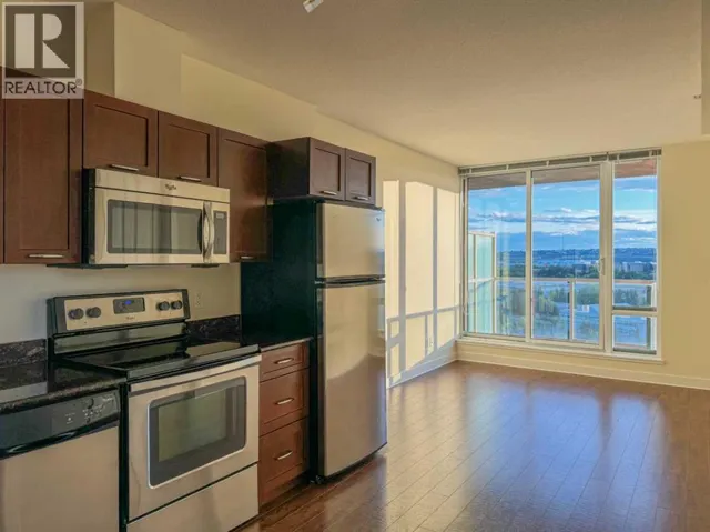1307, 3830 Brentwood Road NW, Calgary, Alberta T2L1K8
