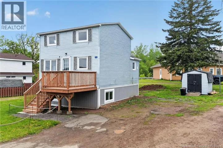 8 Nowlan Avenue, Bouctouche, New Brunswick E4S3S8