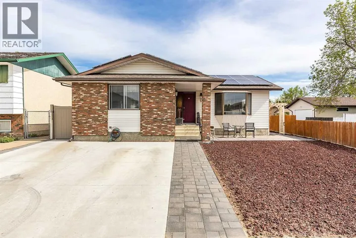 6 Rossland Crescent SE, Medicine Hat, Alberta T1B2B6