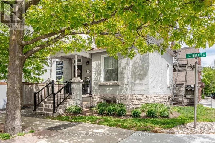231 BELL STREET N, Ottawa, Ontario K1R7E1