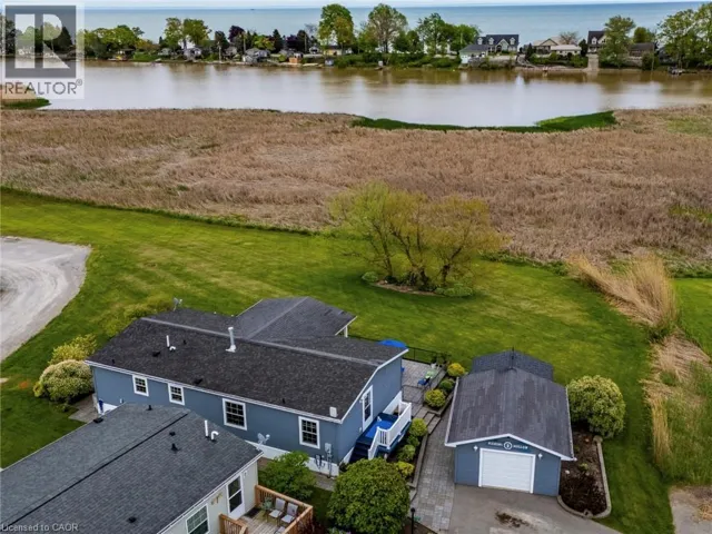 2 HICKORY Hollow, Nanticoke, Ontario N0A1L0