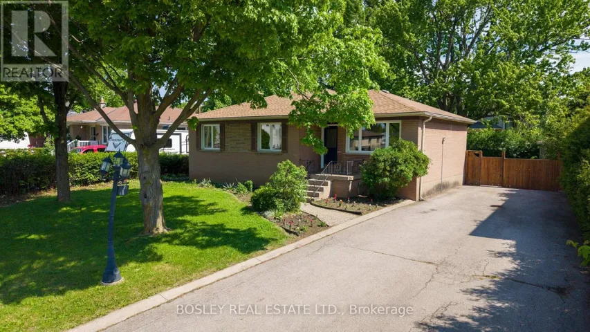532 SANDMERE PLACE, Oakville (WO West), Ontario L6L4G4