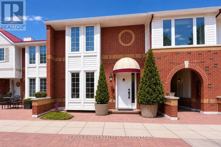 16 - 1 PLACE D'ARMES, Kingston (East of Sir John A. Blvd), Ontario K7K6R8