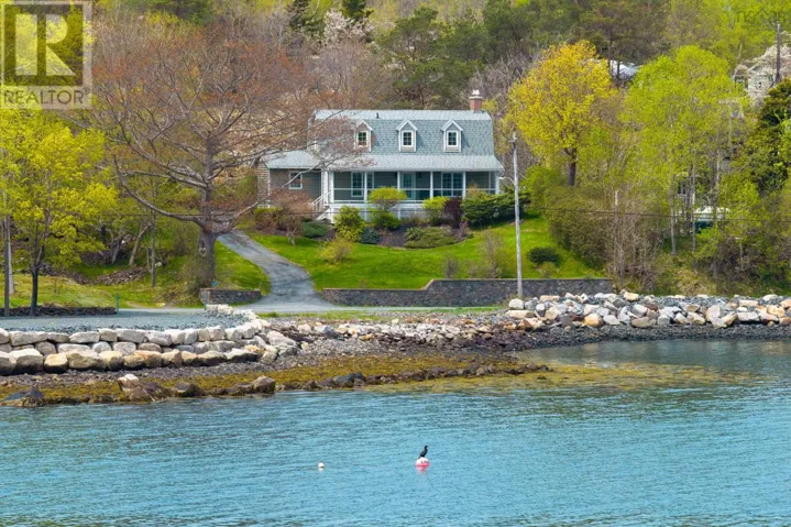 11 Keefe Drive, Purcell's Cove, Nova Scotia B3P2J1