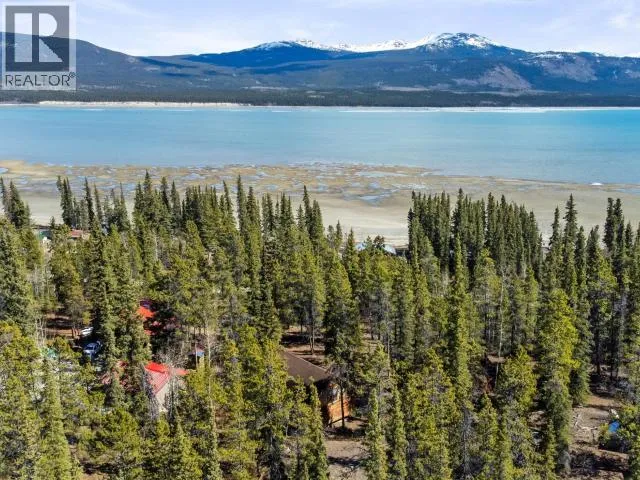 18 JUBILEE TRAIL, Whitehorse South, Yukon Y0B1T0