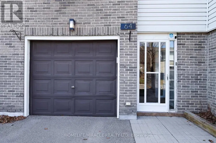 64 - 2440 BROMSGROVE ROAD, Mississauga (Clarkson), Ontario L5J4J7