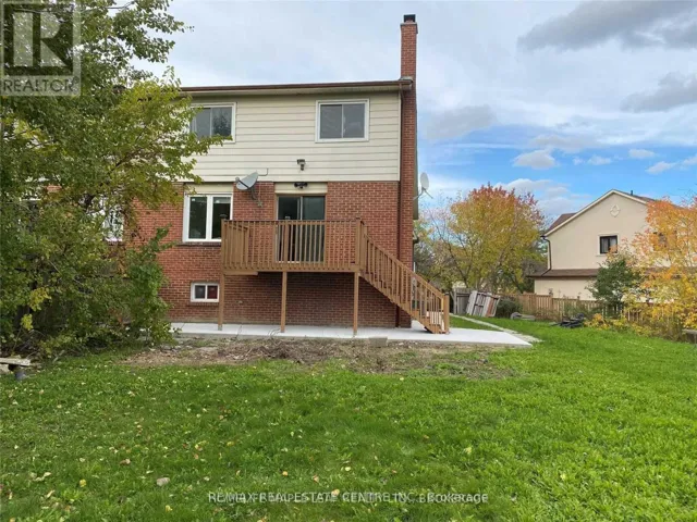 26 FOXACRE ROW, Brampton (Madoc), Ontario L6V3P5