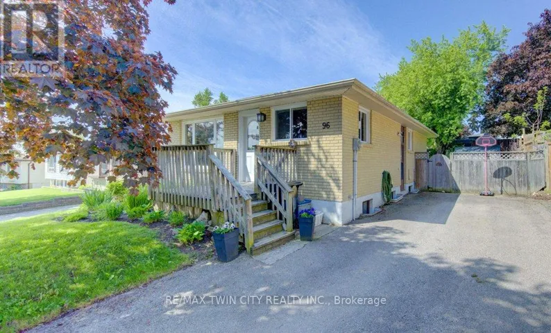 96 SCOTT ROAD, Cambridge, Ontario N3C2X7