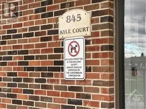 305 - 845 KYLE COURT, Brockville, Ontario K6V6K7
