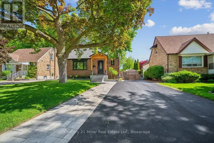 1583 BLANEFIELD ROAD, Mississauga (Mineola), Ontario L5G4H3