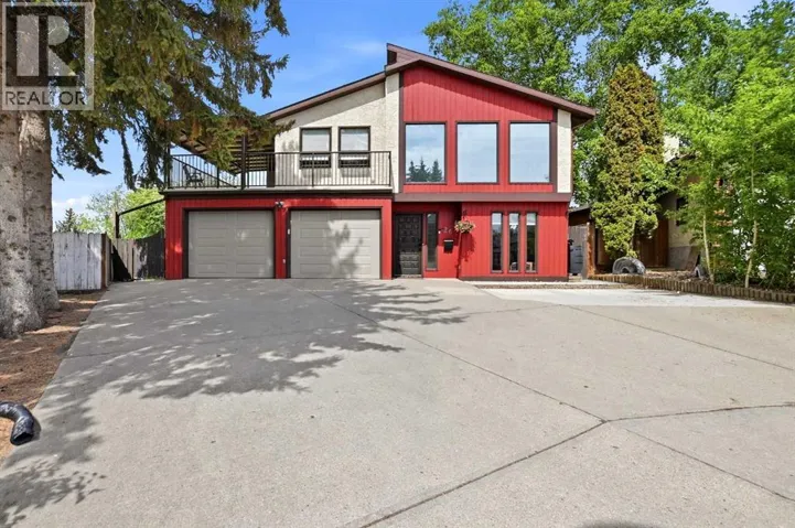 26 Gummow Close, Red Deer, Alberta T4P2M3
