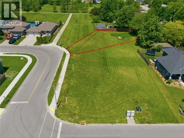 197 BRIEN W, Essex, Ontario N8M3G3