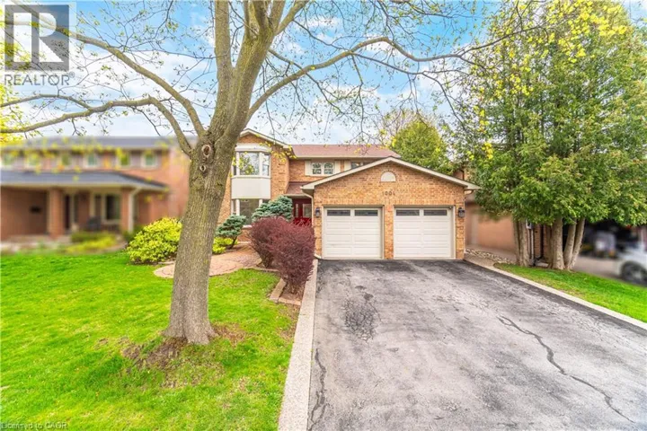 1004 ROXBOROUGH Drive, Oakville, Ontario L6M1E3