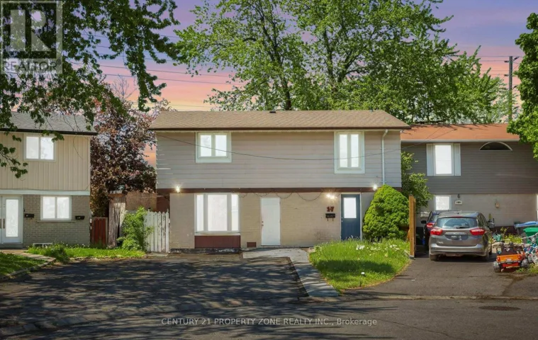 17 HILLBANK TRAIL, Brampton (Central Park), Ontario L6S1P6