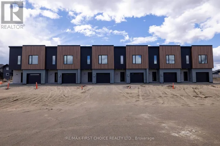 832 Weiler BLVD, Thunder Bay, Ontario P7C0A7