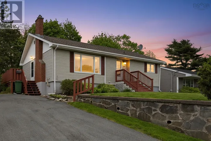 13 Belle Vista Drive, Dartmouth, Nova Scotia B2W2X1