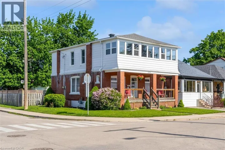 121 EDGEMONT Street N, Hamilton, Ontario L8H4E2