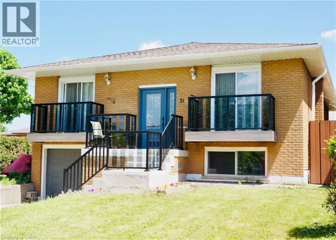 21 DESCHENE Avenue, Hamilton, Ontario L9A3J8