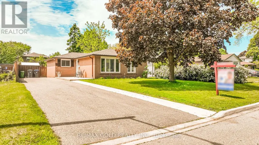 29 DUKE ROAD, Brampton (Southgate), Ontario L6T3J9