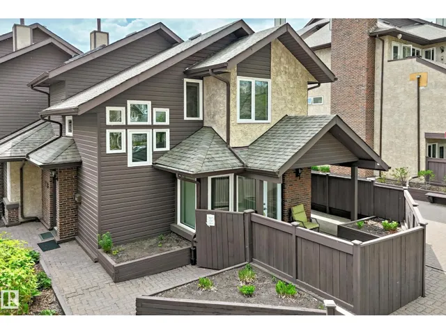 7930 111 ST NW, Edmonton, Alberta T6G2R2