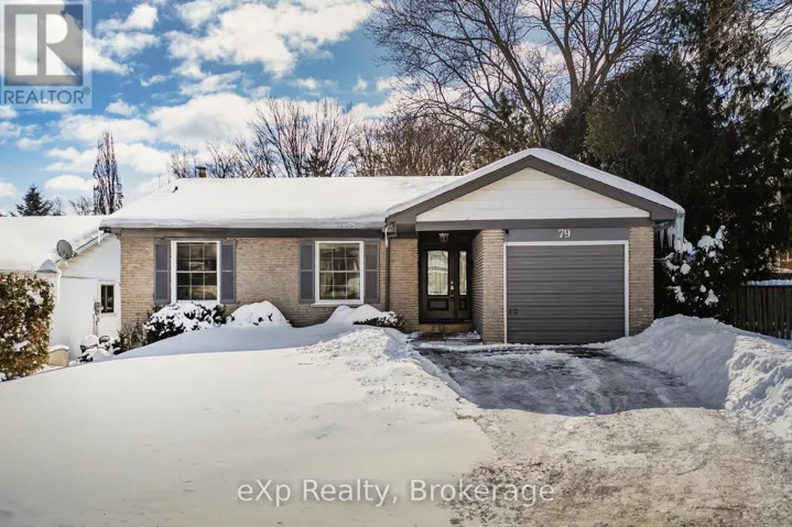 79 ANN STREET, Hamilton (Dundas), Ontario L9H5R2