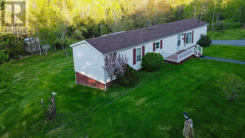 209 South Uniacke Road, Mount Uniacke, Nova Scotia B0N1Z0