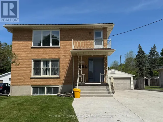 3 - 228 BURNSIDE DRIVE, London East (East I), Ontario N5V1B9